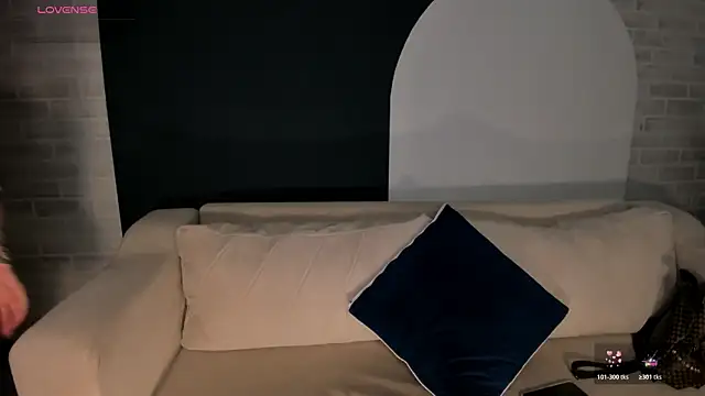ViolettHansson online show from 07.18.26