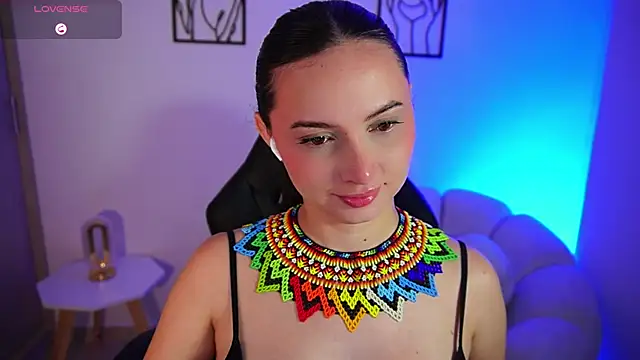 Snapshot of AliceHarper_ chatting on 06.22.26 AliceHarper online show from 06.22.26
