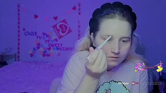 Glitch Witch online show from 03.04.26