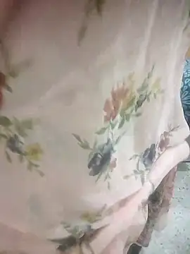 Snapshot of sexyrapa chatting on 10.22.25 sexyrapa online show from 10.22.25