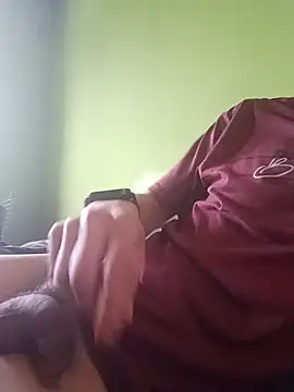 Snapshot of immi932 chatting on 02.10.26 immi932 online show from 02.10.26