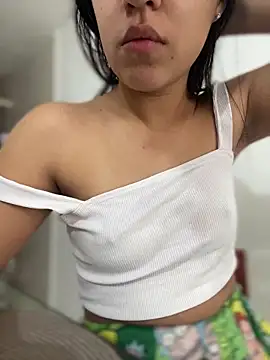 Salome golvert online show from 01.05.25