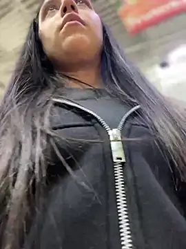 Salome golvert online show from 03.13.25