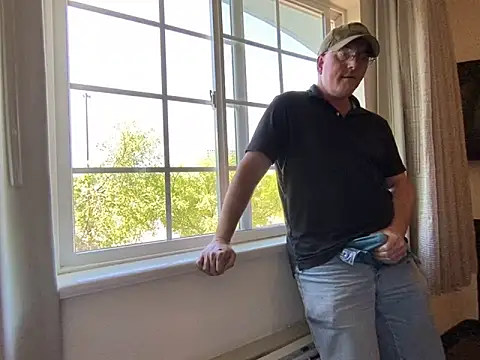 KrixKross online show from 04.08.26