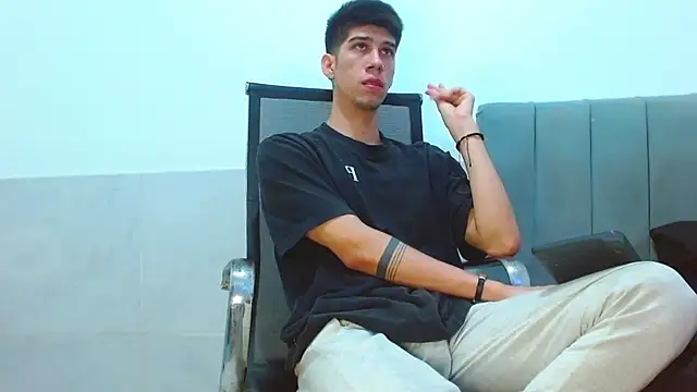 jhony-sex online show from 05.01.26