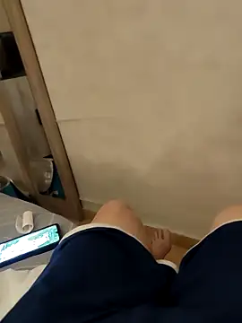 Snapshot of belga1910 chatting on 02.14.26 belga1910 online show from 02.14.26