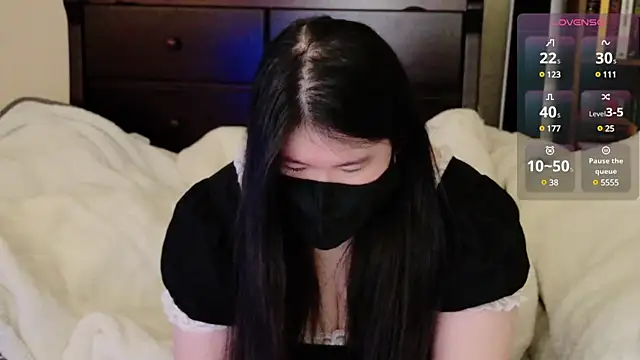 Snapshot of Kara-Nuna chatting on 01.25.25 Kara-Nuna online show from 01.25.25