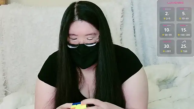 Snapshot of Kara-Nuna chatting on 02.08.26 Kara-Nuna online show from 02.08.26