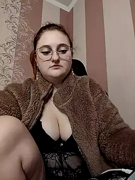 Snapshot of WhiteBellaX chatting on 02.03.26 WhiteBellaX online show from 02.03.26