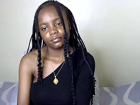 Snapshot of ebony_liza chatting on 02.02.25 ebony liza online show from 02.02.25