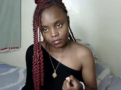 Snapshot of ebony_liza chatting on 02.22.25 ebony liza online show from 02.22.25