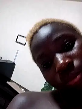 Snapshot of JemaimaPrincess chatting on 02.10.25 JemaimaPrincess online show from 02.10.25