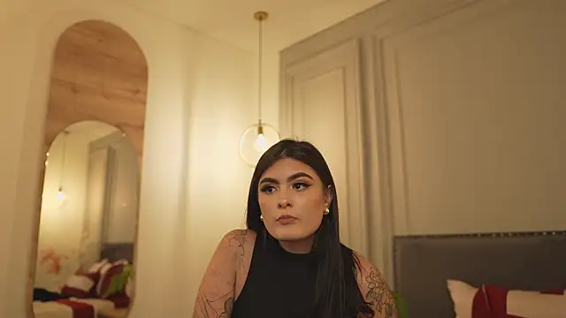 Snapshot of IrisBaker chatting on 02.16.26 IrisBaker online show from 02.16.26