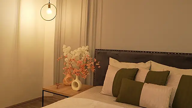 Snapshot of IrisBaker chatting on 03.17.26 IrisBaker online show from 03.17.26