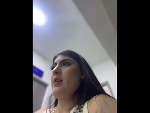 Snapshot of IrisBaker chatting on 03.21.26 IrisBaker online show from 03.21.26