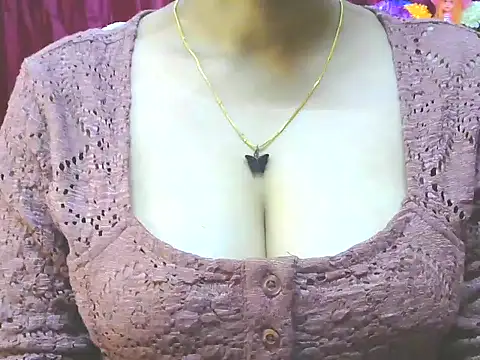 Snapshot of ishmita99 chatting on 02.01.25 ishmita99 online show from 02.01.25