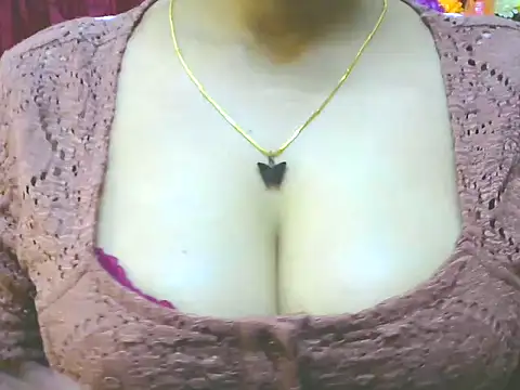 Snapshot of ishmita99 chatting on 02.01.25 ishmita99 online show from 02.01.25