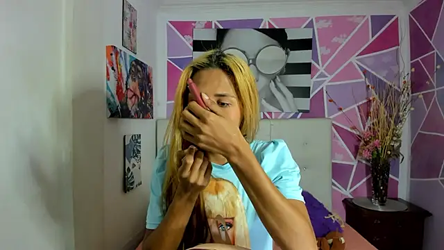 Brisahott online show from 12.11.24