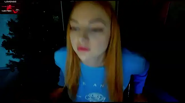 Snapshot of Stella__Cox chatting on 12.26.24 Stella Cox online show from 12.26.24