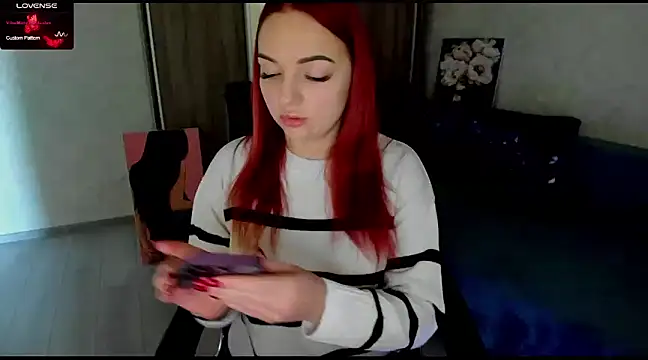 Snapshot of Stella__Cox chatting on 02.13.25 Stella Cox online show from 02.13.25