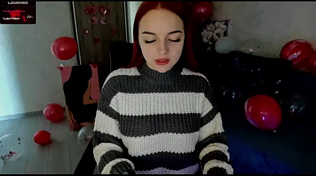 Snapshot of Stella__Cox chatting on 02.14.25 Stella Cox online show from 02.14.25