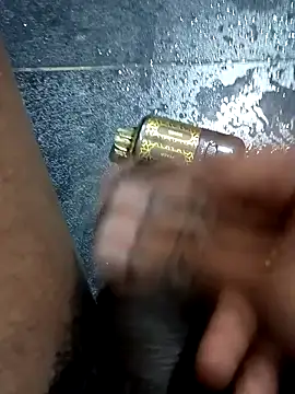 Snapshot of SexyMama_boy chatting on 01.21.25 SexyMama boy online show from 01.21.25