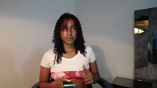 yohatinelly07 online show from 07.21.26