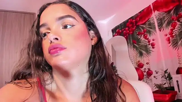 Snapshot of rossth1 chatting on 12.21.24 rossth1 online show from 12.21.24