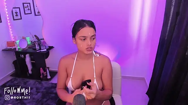 Snapshot of rossth1 chatting on 02.25.25 rossth1 online show from 02.25.25