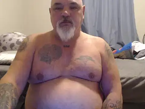 Snapshot of Newfiesausage1972 chatting on 01.06.25 Newfiesausage1972 online show from 01.06.25