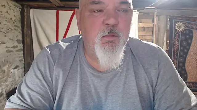 Snapshot of Newfiesausage1972 chatting on 05.13.26 Newfiesausage1972 online show from 05.13.26