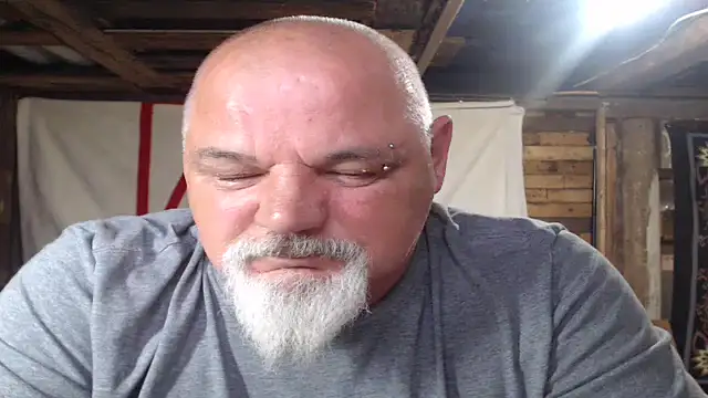 Snapshot of Newfiesausage1972 chatting on 06.14.26 Newfiesausage1972 online show from 06.14.26
