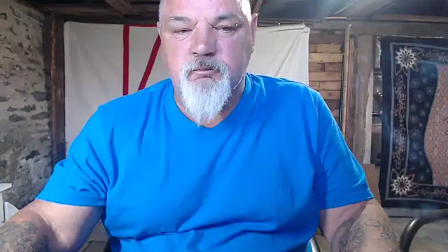 Snapshot of Newfiesausage1972 chatting on 06.19.26 Newfiesausage1972 online show from 06.19.26