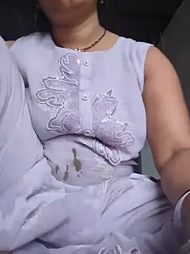 Snapshot of Simaran_bhabhi chatting on 06.26.26 Simaran bhabhi online show from 06.26.26