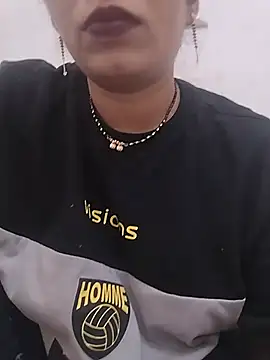 Snapshot of Simaran_bhabhi chatting on 06.28.26 Simaran bhabhi online show from 06.28.26