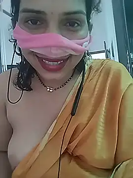 Snapshot of Simaran_bhabhi chatting on 07.07.26 Simaran bhabhi online show from 07.07.26