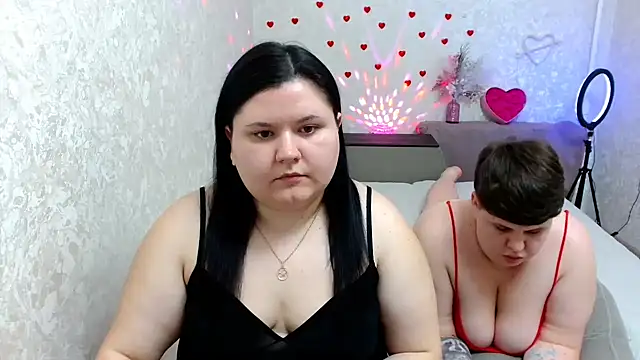 BeckyAndHellen online show from 02.13.25