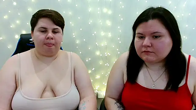 BeckyAndHellen online show from 02.04.26