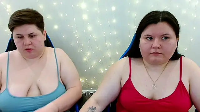 BeckyAndHellen online show from 07.04.26