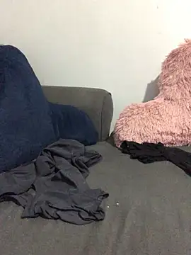 Snapshot of blndpolkadot chatting on 03.03.25 blndpolkadot online show from 03.03.25