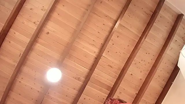 Twwiiggy online show from 02.24.25