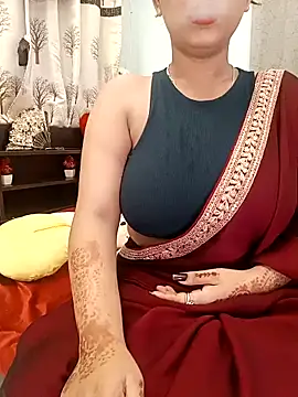 Divya girl online show from 10.13.25