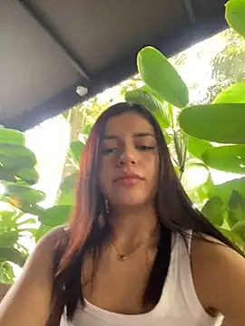 Naughtylittlegirl  online show from 12.30.24