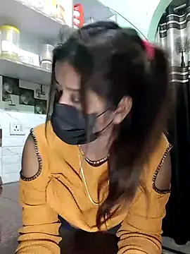 1r sexy online show from 12.04.24