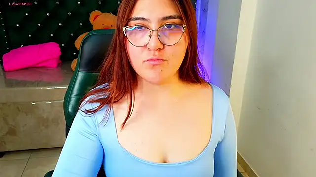 conniejames m online show from 06.04.26