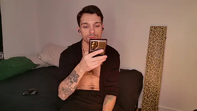 JackDesFeux online show from 09.12.25