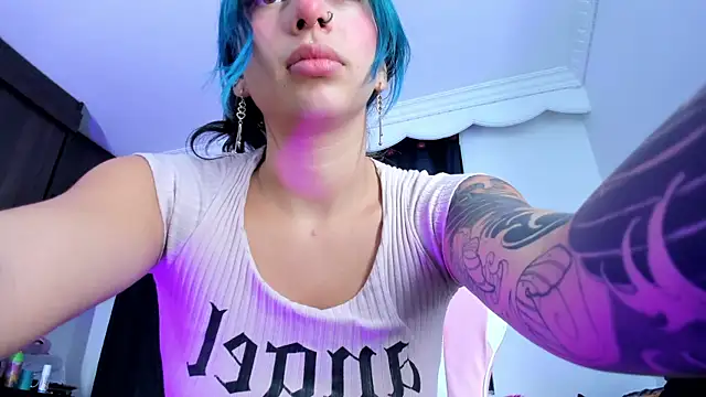 SaturnooStonee online show from 07.31.26