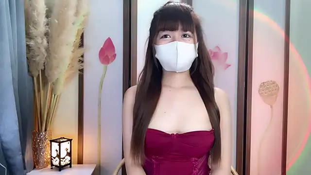 BabyThree  online show from 07.18.26