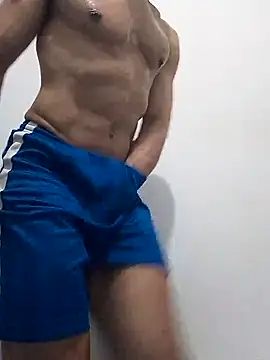 Snapshot of funguybr36 chatting on 10.07.25 funguybr36 online show from 10.07.25