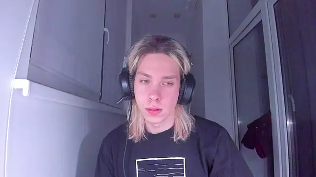 Snapshot of matt_spark chatting on 02.21.25 matt spark online show from 02.21.25